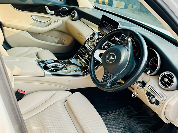 Hire-Mercedes-C-Class-Car-03