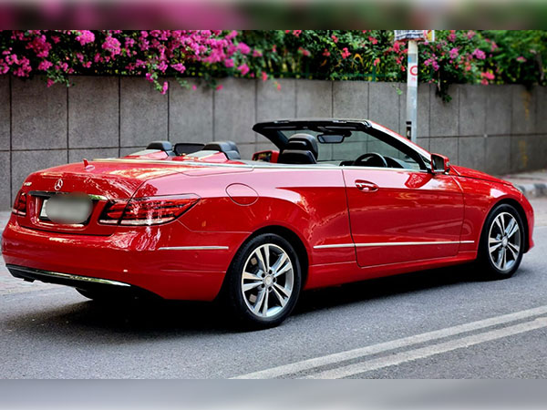 Hire-Mercedes-Convertible-Car-03
